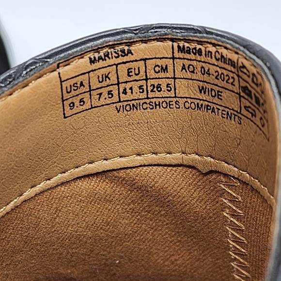 Vionic Women's Marissa Suede Croc Ankle Boots - 9.5W - Picture 6 of 7